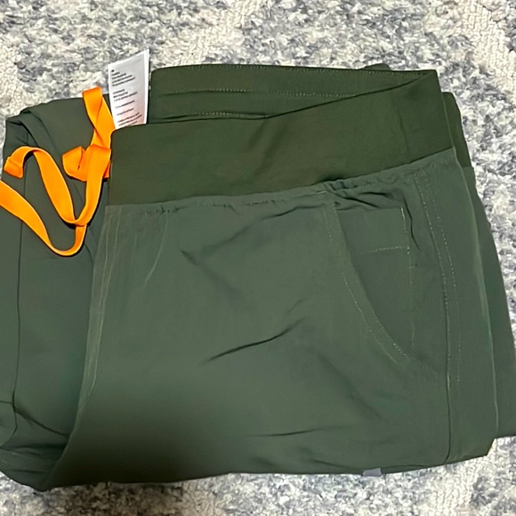 Figs Other Figs Moss Green Yola Poshmark